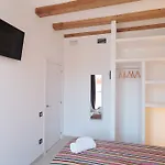 Center Two Bedrooms Apartment, In A 1870's Full Renewed Building Apartamento *