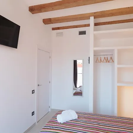 Center Two Bedrooms Apartment, In A 1870's Full Renewed Building Apartment *