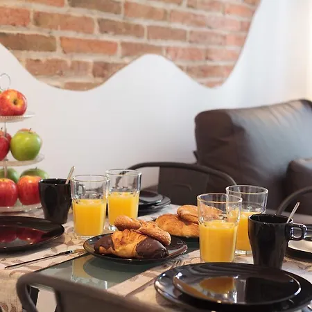 Apartment Center Two Bedrooms Apartment, In A 1870's Full Renewed Building Barcelona