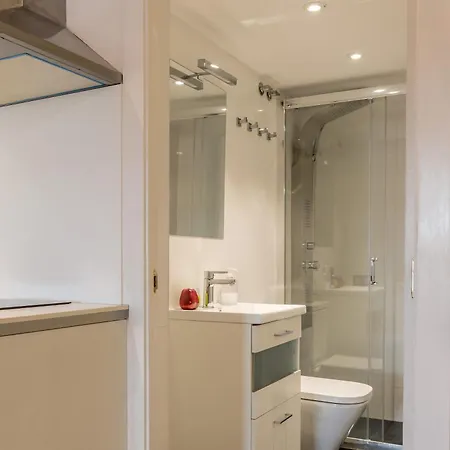 Center Two Bedrooms Apartment, In A 1870's Full Renewed Building Barcelona