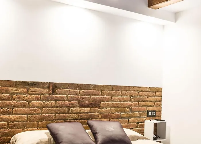 Center Two Bedrooms Apartment, In A 1870's Full Renewed Building Apartment *