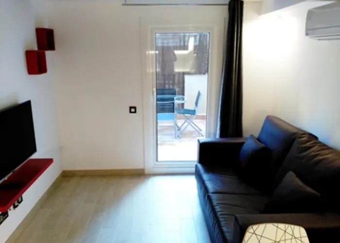 Center Two Bedrooms Apartment, In A 1870's Full Renewed Building Apartment Barcelona