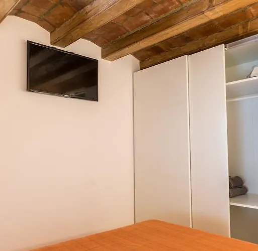 Center Two Bedrooms Apartment, In A 1870's Full Renewed Building Barcelona