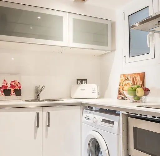 Center Two Bedrooms Apartment, In A 1870's Full Renewed Building Barcelona