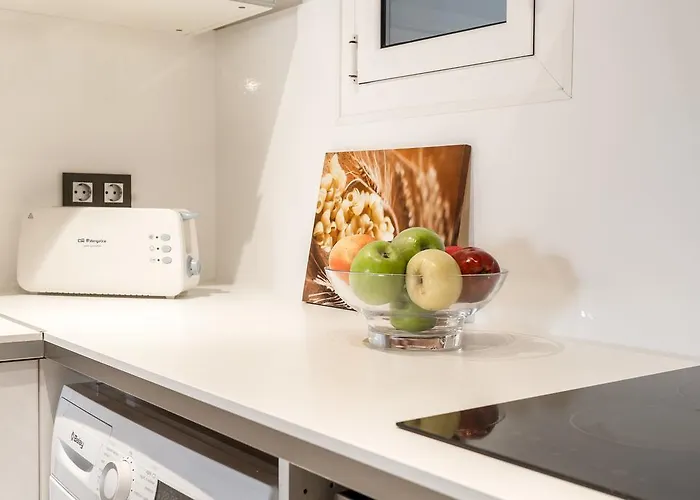 Center Two Bedrooms Apartment, In A 1870's Full Renewed Building