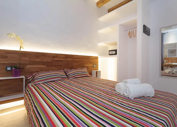 Center Two Bedrooms Apartment, In A 1870's Full Renewed Building * Barcelona