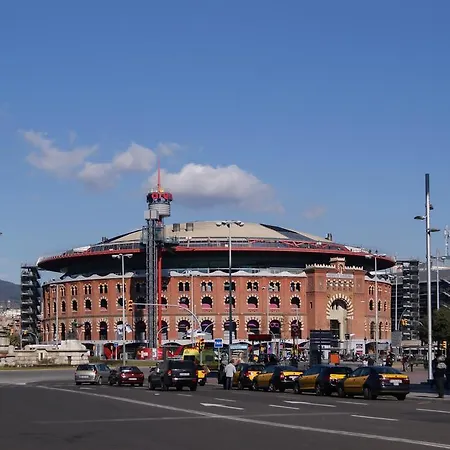 דירה Center Two Bedrooms Apartment, In A 1870's Full Renewed Building